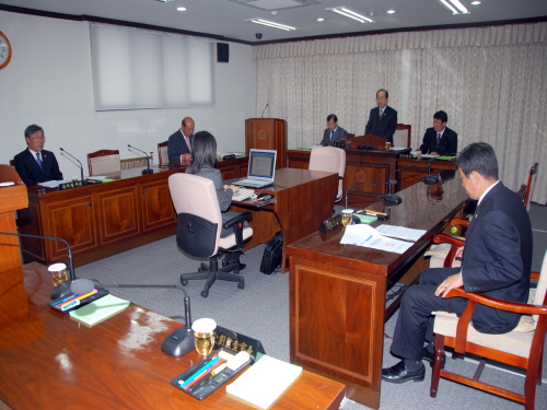 제182회 옥천군의회 임시회