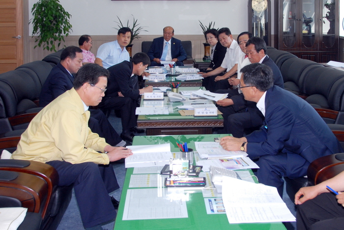 의원정례간담회