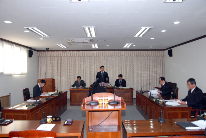 제194회 옥천군의회 임시회