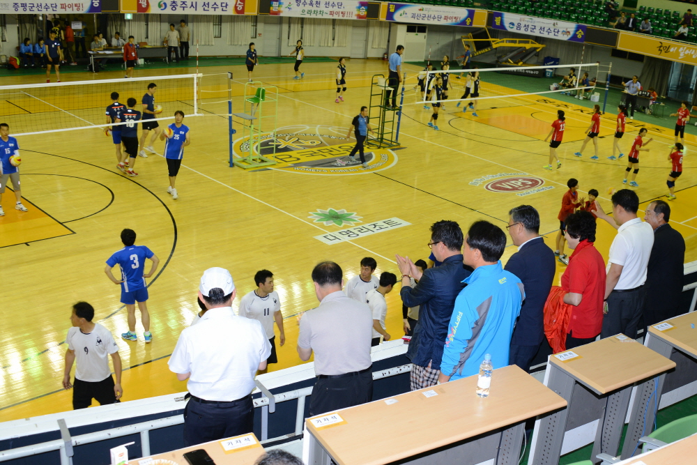 충북도민 체육대회 선수단 격려