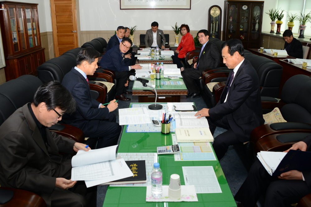 제233회 옥천군의회 임시회