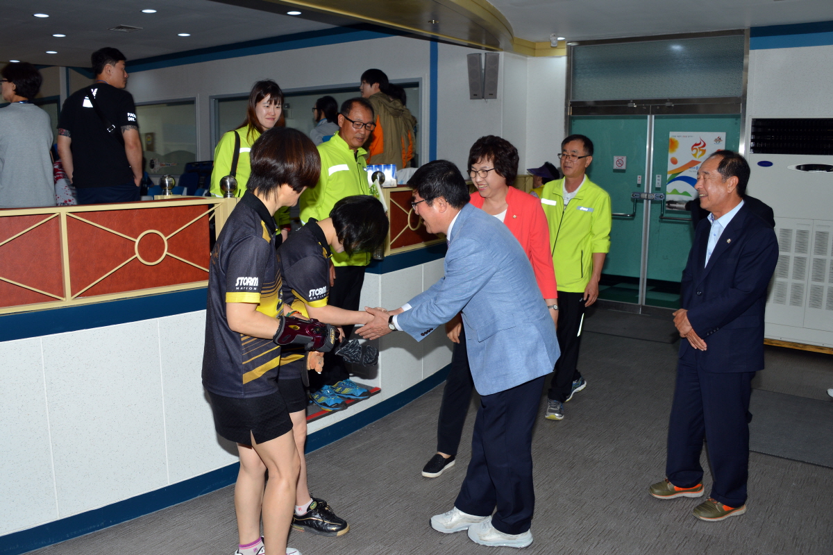 충북도민체육대회 선수단 격려