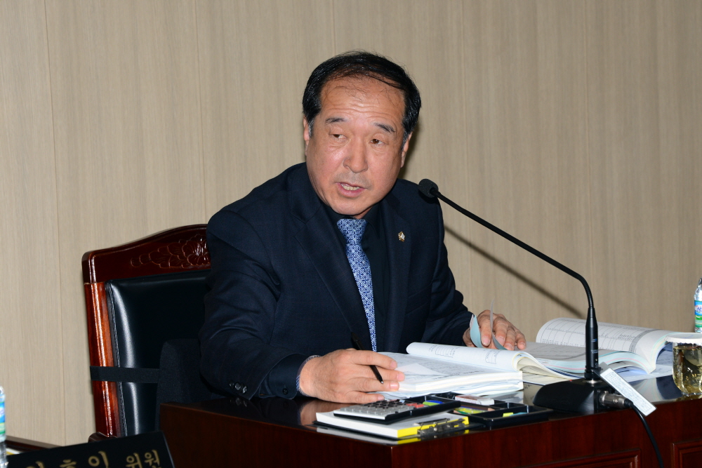 제233회 옥천군의회 임시회