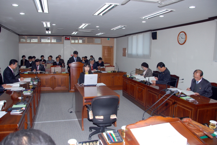 제192회 옥천군의회 임시회