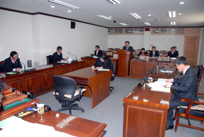 제194회 옥천군의회 임시회