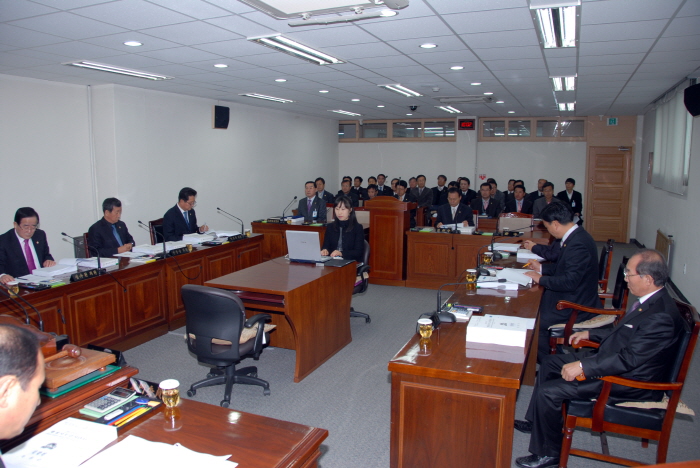 제203회 옥천군의회 제2차정례회