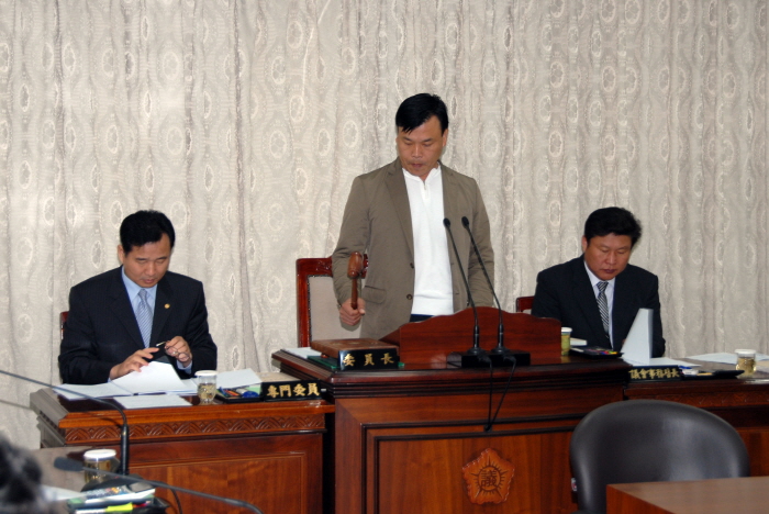 제201회 옥천군의회 임시회