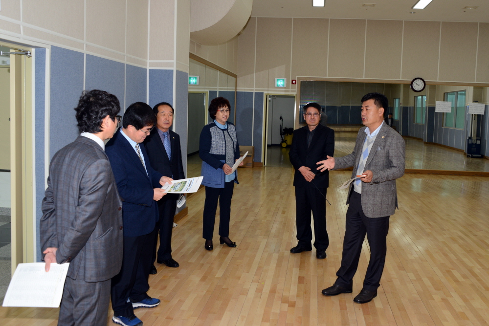 군정 주요 시설 확인