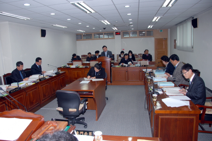 제203회 옥천군의회 제2차정례회