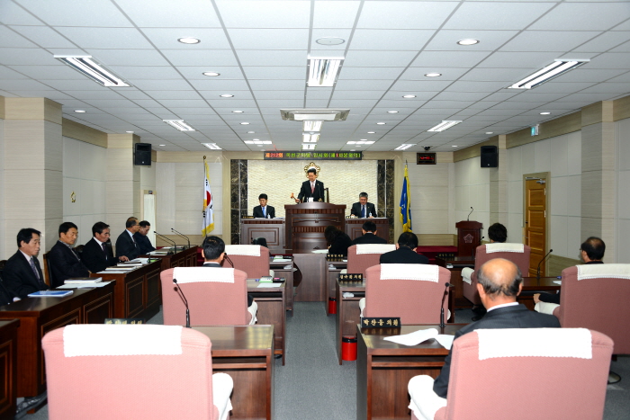 제212회 옥천군의회 임시회