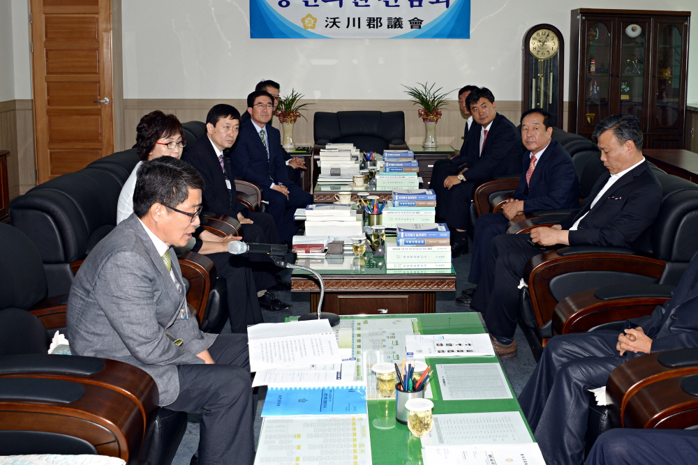 제7대 옥천군의회 당선의원 간담회