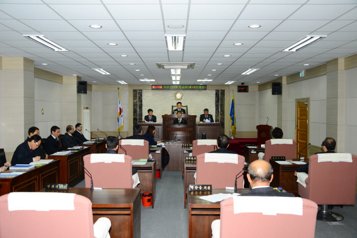 제214회 옥천군의회 임시회