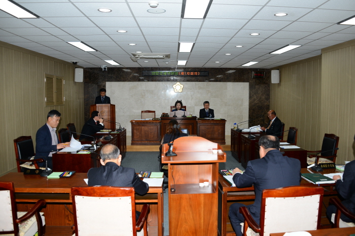 제225회 옥천군의회 임시회