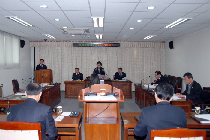 제204회 옥천군의회 임시회