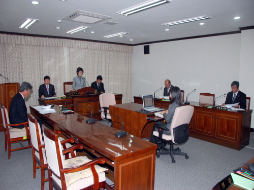 제182회 옥천군의회 임시회