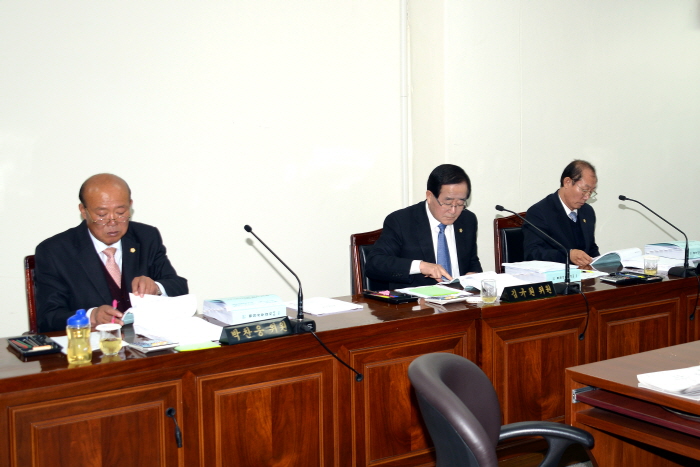 제213회 옥천군의회 제2차정례회