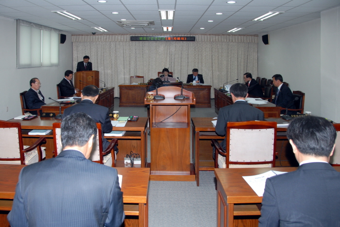 제206회 옥천군의회 임시회