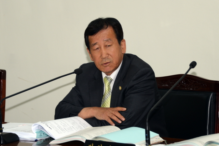 제215회 옥천군의회 임시회