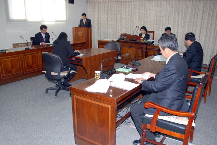 제194회 옥천군의회 임시회