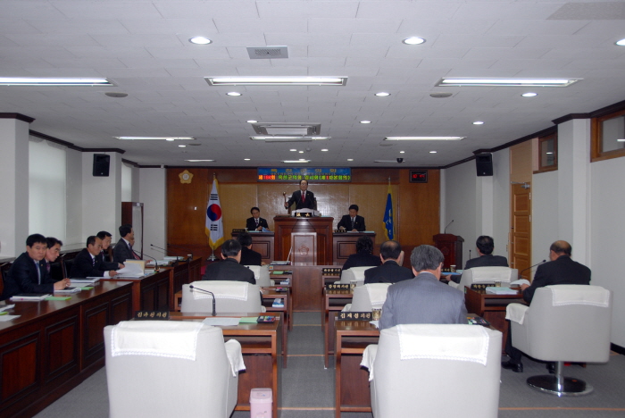 제184회 옥천군의회 임시회