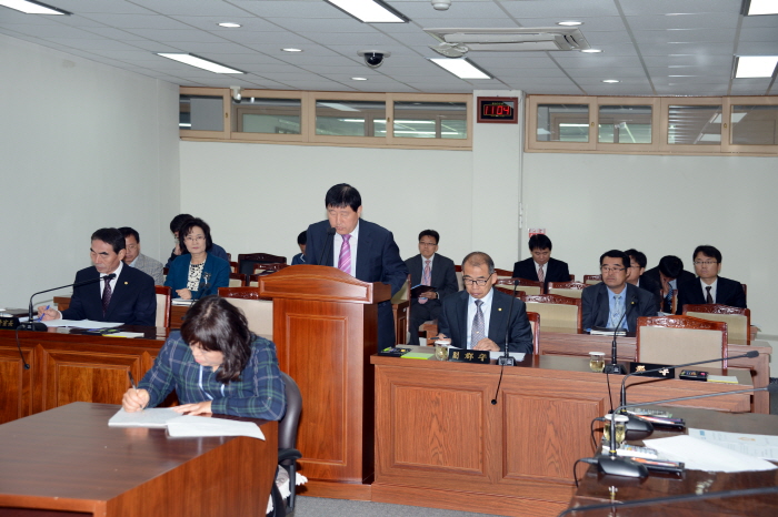 제211회 옥천군의회 임시회