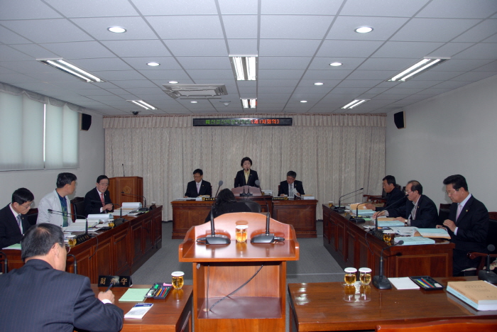 제206회 옥천군의회 임시회