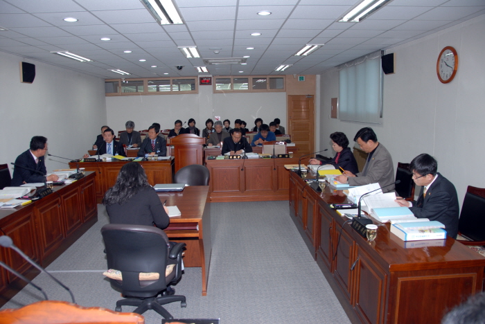 제203회 옥천군의회 제2차정례회
