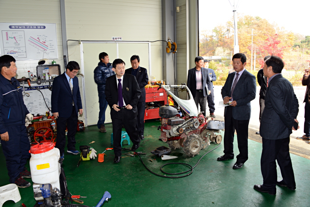 군정 주요 시설 확인