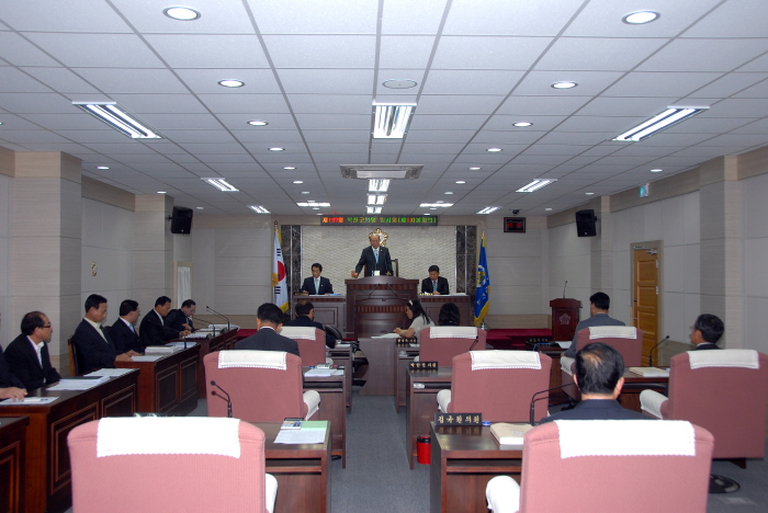 제197회 옥천군의회 임시회