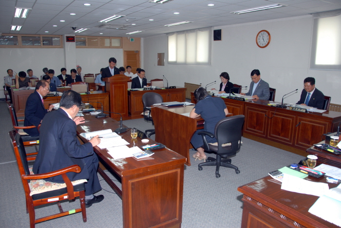 제197회 옥천군의회 임시회