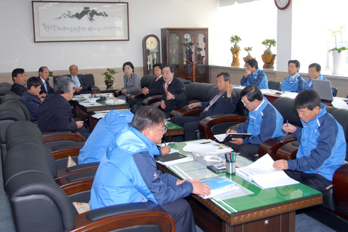 의원정례간담회