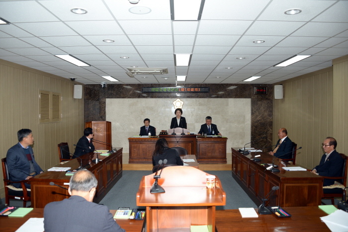 제221회 옥천군의회 임시회