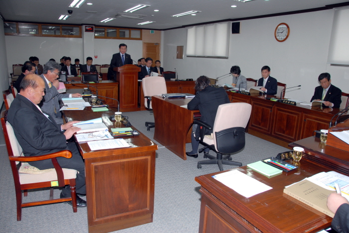 제185회 옥천군의회 임시회