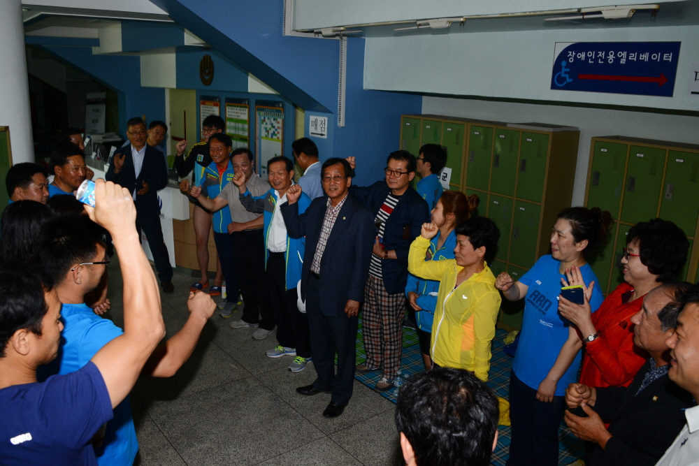충북도민 체육대회 선수단 격려
