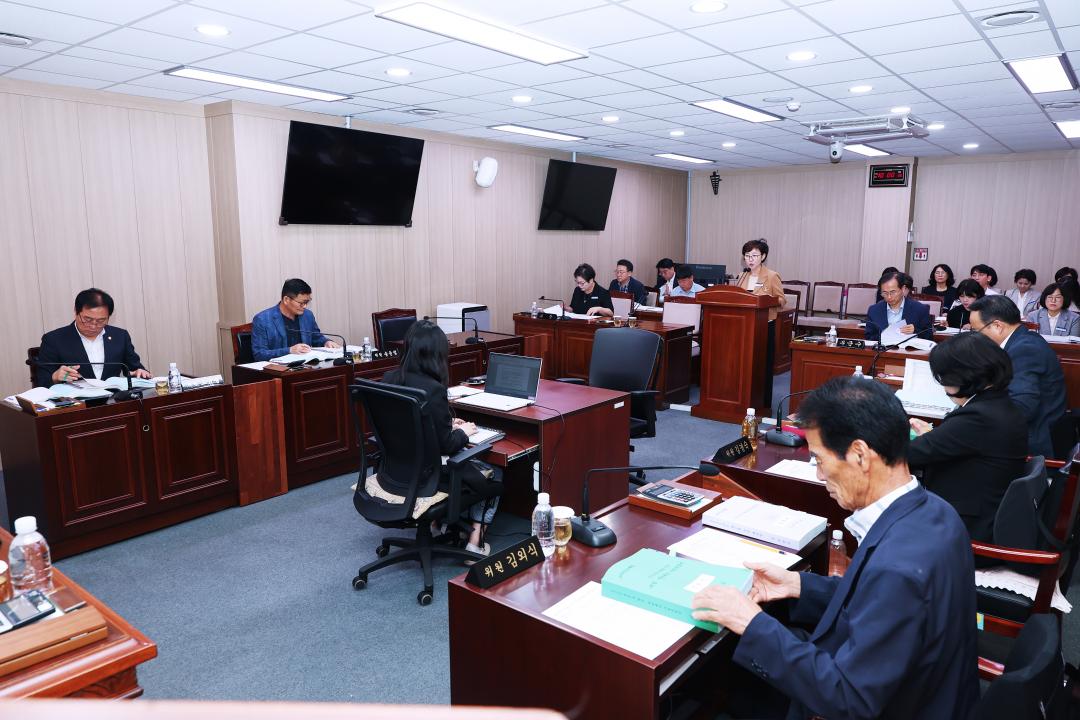 제326회 옥천군의회 임시회 예산결산특별위원회 제2차회의