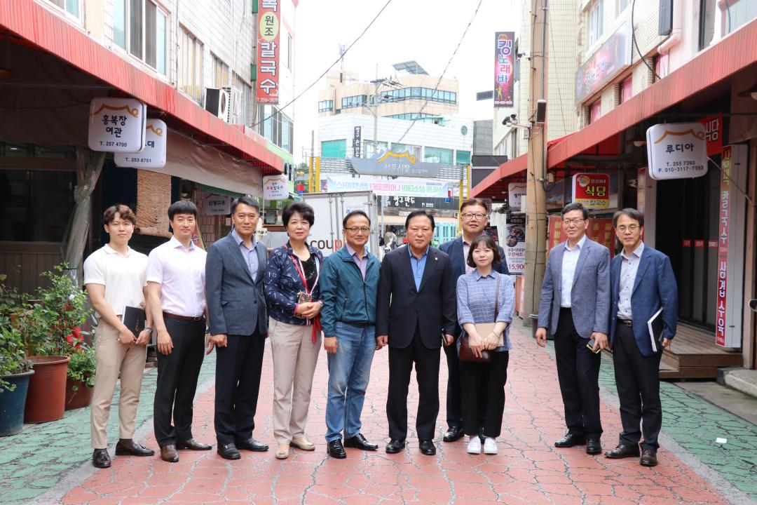 재래시장 특화거리 조성을 위한 벤치마킹（서문시장삼겹살거리）