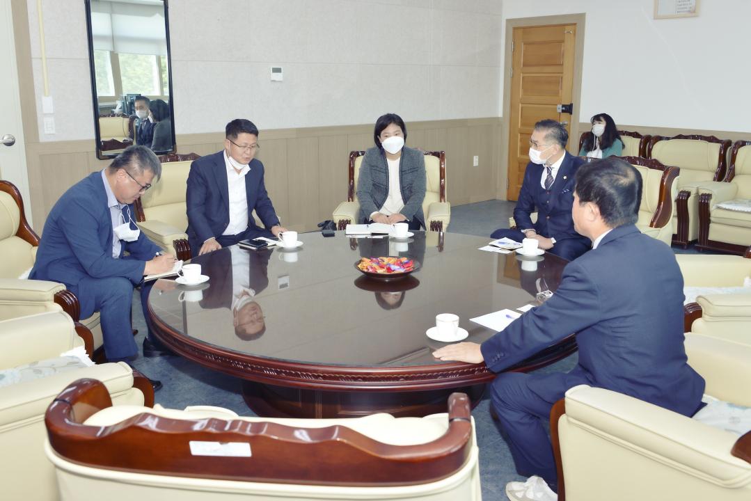 한국수자원공사 금강유역본부장 옥천군의회 의장, 부의장 면담