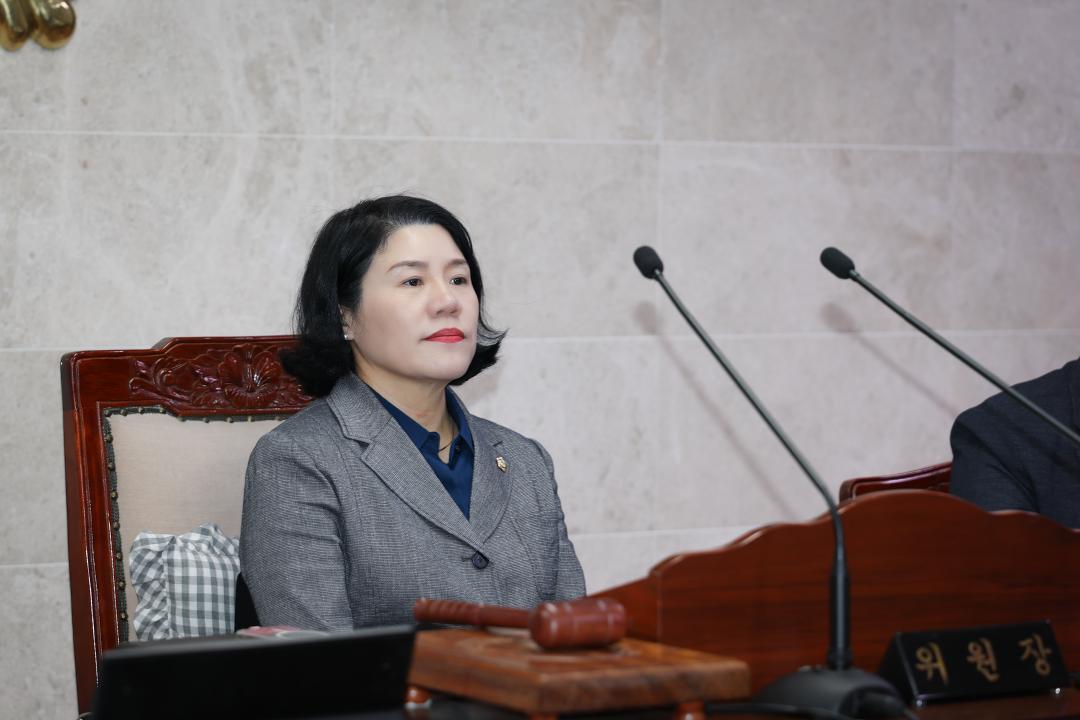제327회 옥천군의회 임시회 행정운영위원회 제1차회의