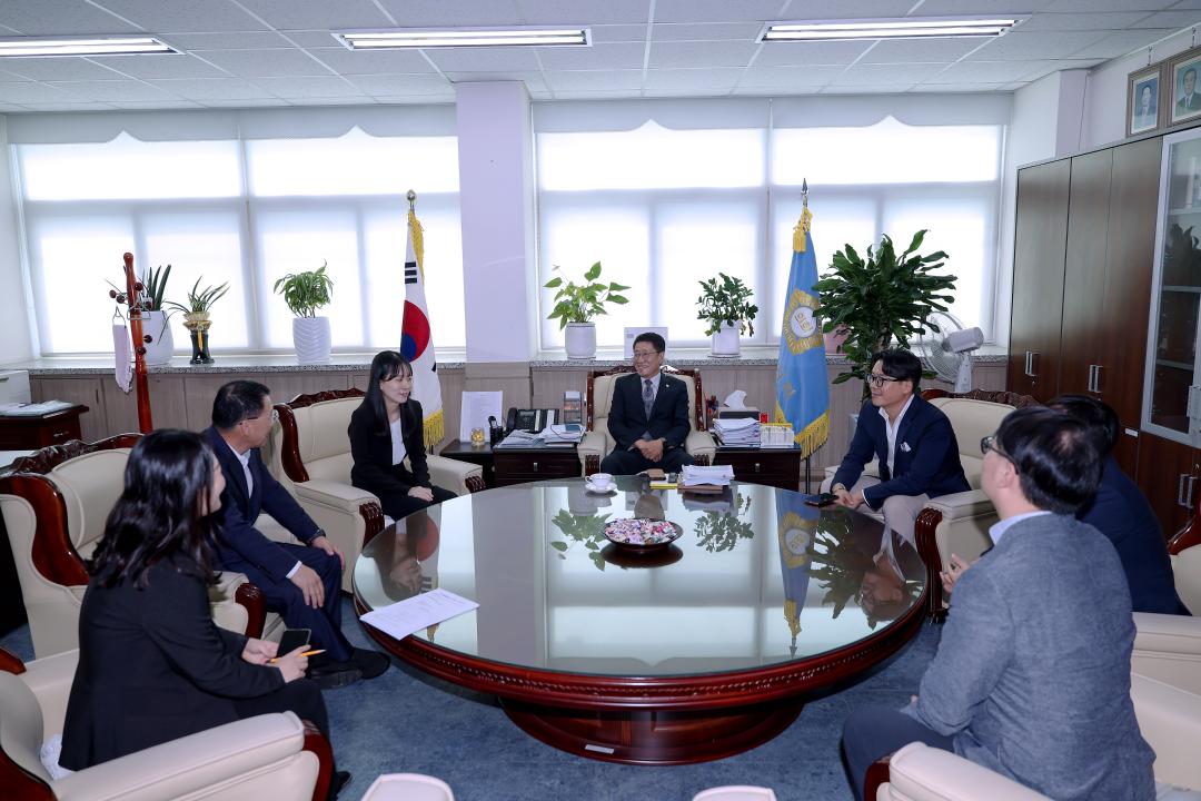 옥천군의회 임용장 수여식(의장실)