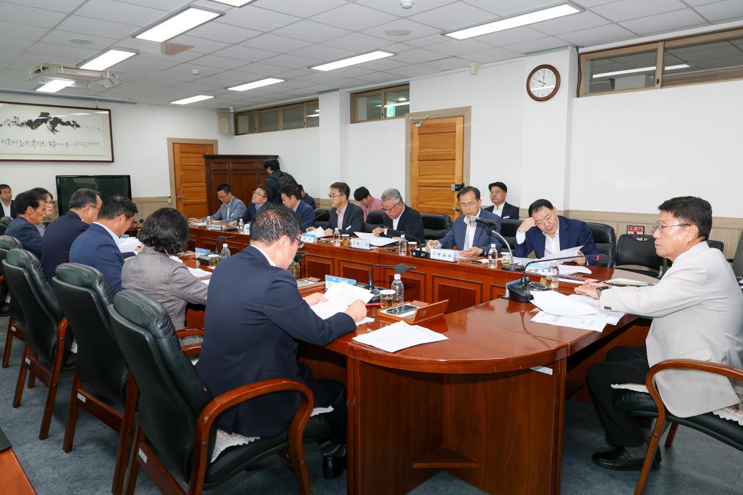 옥천군의회 의원 10월 1차 정례 간담회