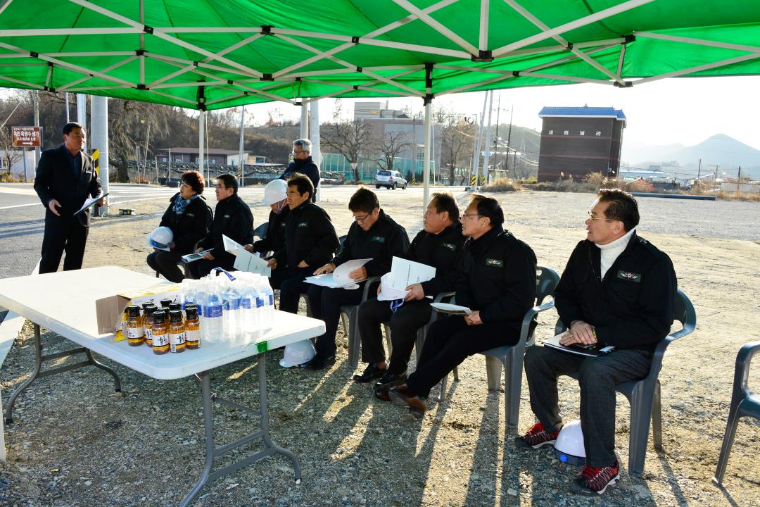 행정사무감사 특별위원회 현지확인-옥천읍 하계리 사거리회전교차로 설치사업