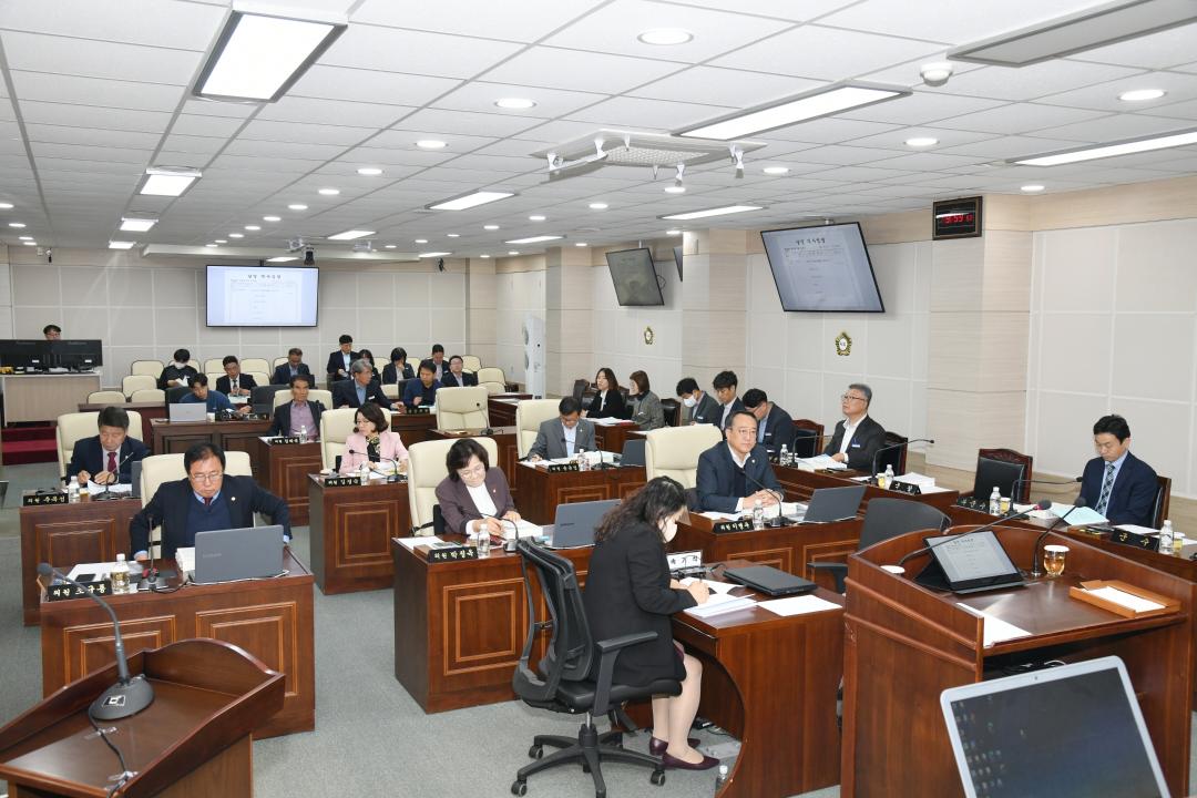 제310회 옥천군의회 임시회 본회의 제2차회의