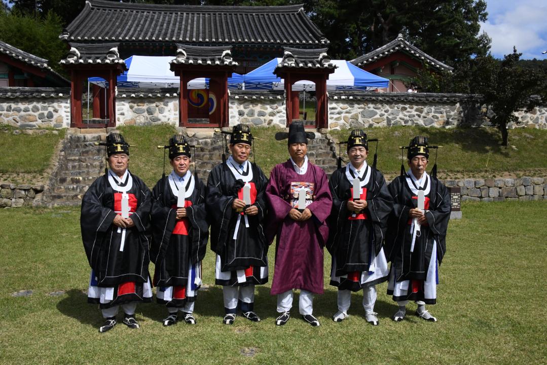 옥천향교 추기 석전제 봉행（옥천향교）