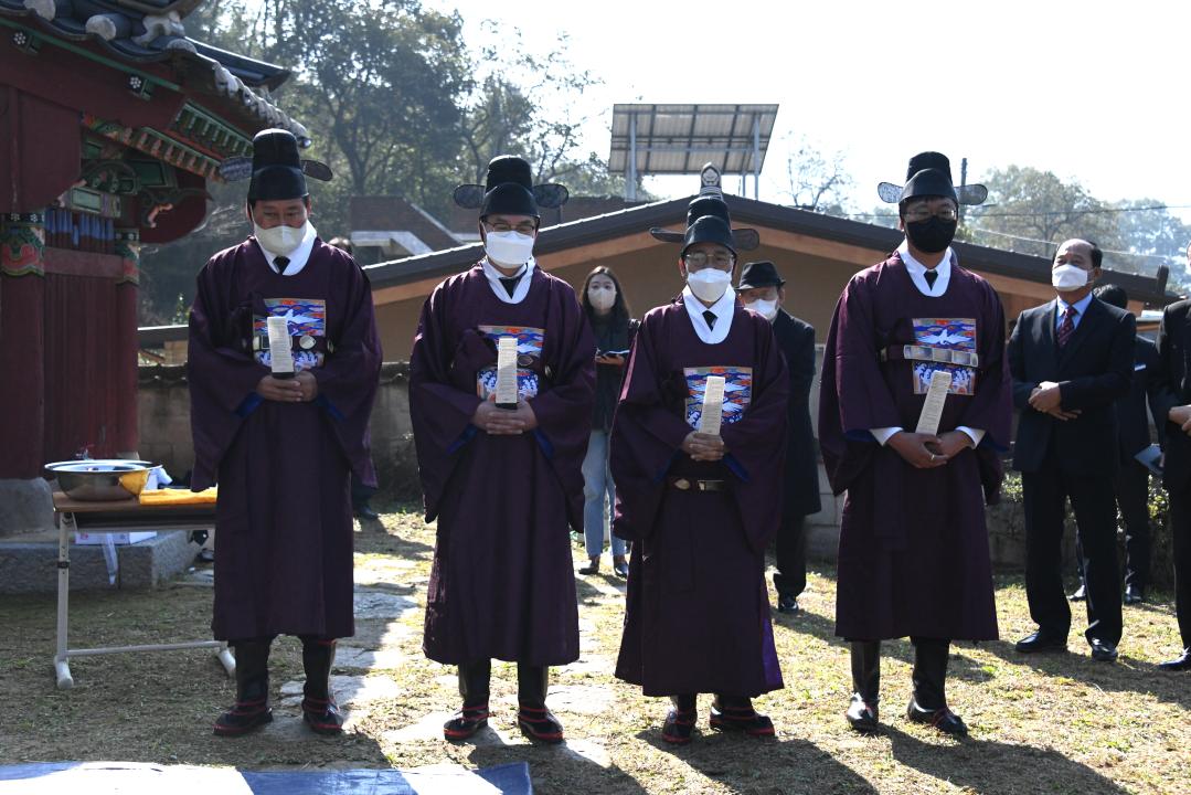 우암 송시열 숭모제（이원면 용방리）