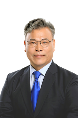 옥천군의회의장 안효익 사진